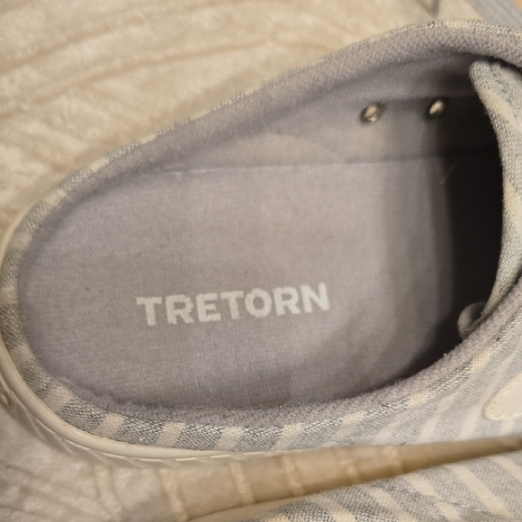Tretorn Gray Sneakers Casual Low-Top - Picture 3 of 11
